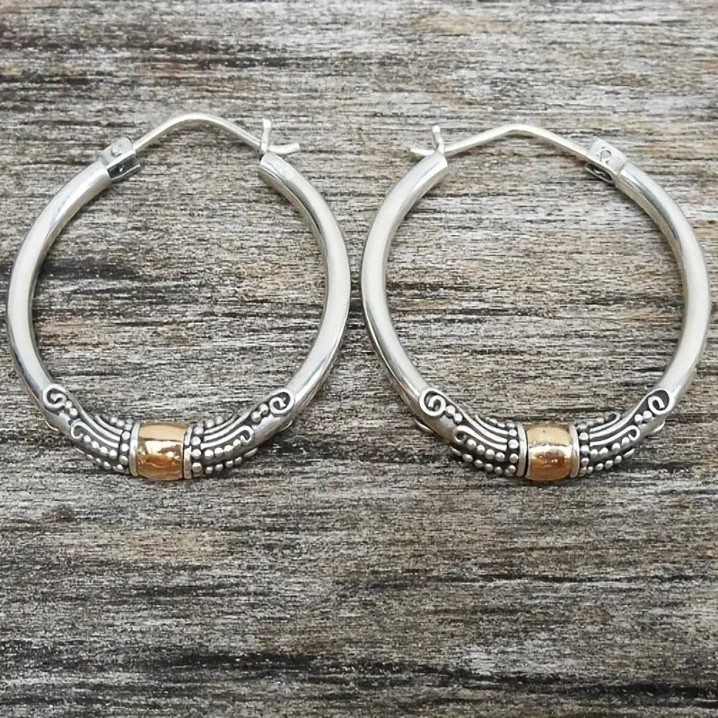Retro Two-tone Carved Ring Earrings