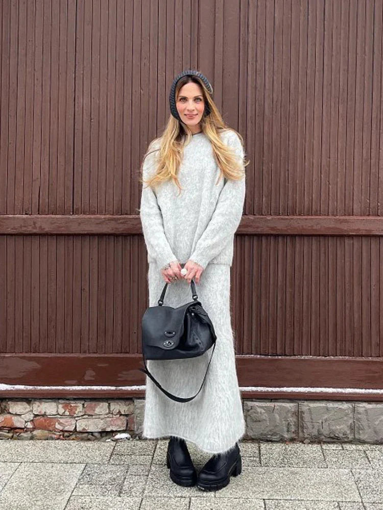 Timeless Vintage Style Sweater